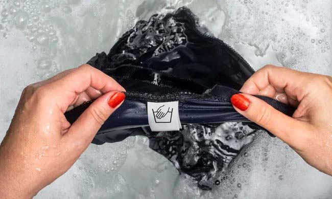 Washing underwear